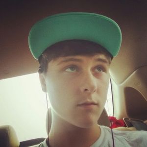 Meet your Posher, Jason